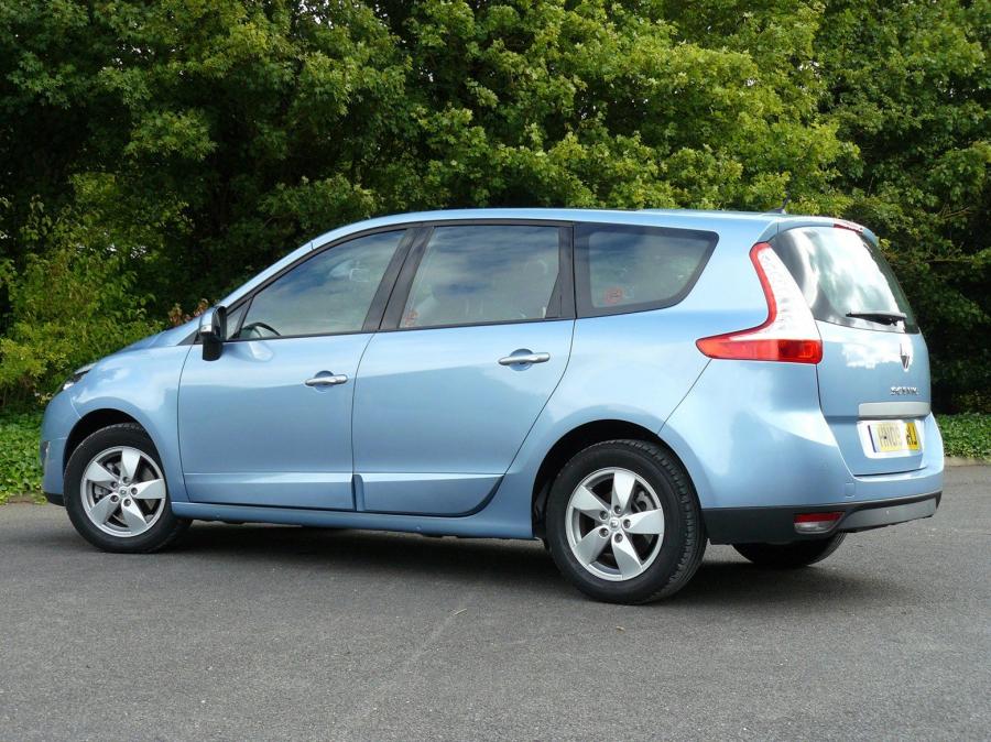  Renault Grand Scenic (JZ) 2009 года  (UK) (фото 28 из 35)